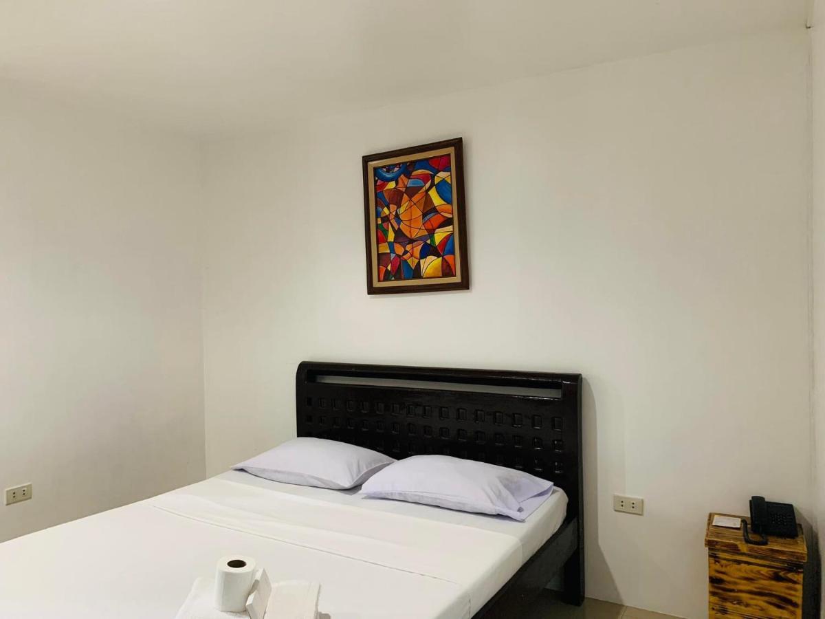 Crosswinds Hotel Paranaque City Bagian luar foto